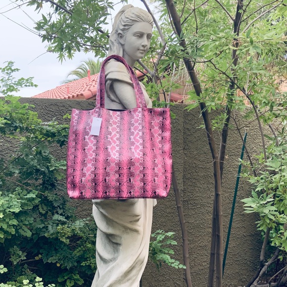 Saks fifth Avenue Pink snakeskin tote - Picture 6 of 16
